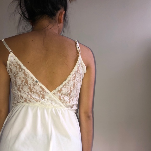 White Lace Romper - Picture 2 of 2